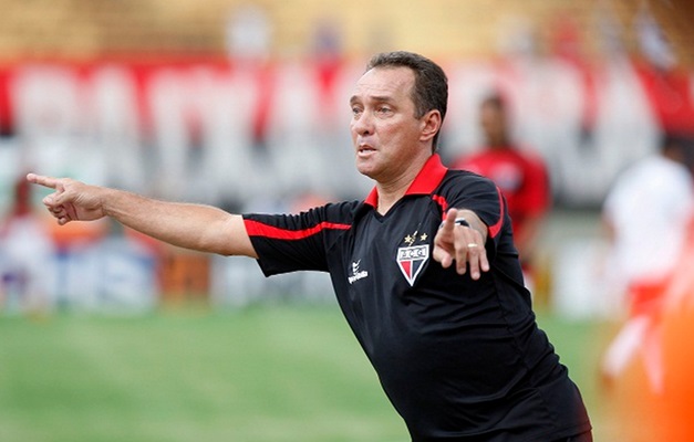 Série B: Em crise, Atlético-GO admite problema extracampo