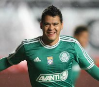 Série B: Palmeiras obtém efeito suspensivo para Mendieta atuar