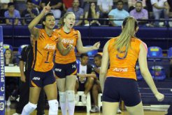 Vôlei: Retorno da capitã Walewska e estreia de Claudinha marcam jogo do Amil em Sampa