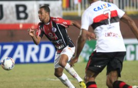 SÉRIE B: Chapecoense, Paraná e Joinville jogam para se isolarem no G4