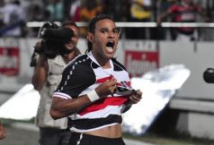 Série C: Treinador não confirma, mas artilheiro deve voltar ao Santa Cruz