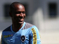 Herói no Botafogo, “novo Vitinho” aponta: ‘Ainda não ganhei nada’