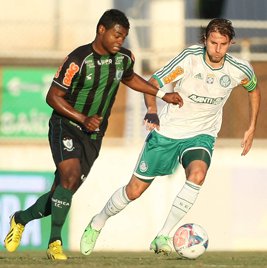 América-MG 1 x 1 Palmeiras – Jogo corrido e empate justo do líder isolado