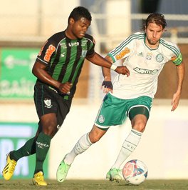 SÉRIE B: Verdão empata e lidera, veterano dá show no Ceará e Mecão deixa Z4!