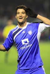 Ex-Fluminense marca e ajuda Al Hilal na Liga Saudita