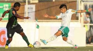 Conversa fiada: Valdivia se diz perseguido, critica árbitro e STJD