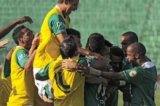 Blog do Ari: Elias Aredes – ‘O Guarani não pode jogar aberto’