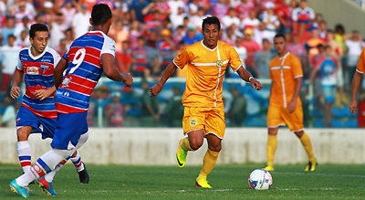 Fortaleza 2 x 2 Brasiliense – Em jogo quente, Jacaré consegue segurar o empate