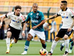 Laterais são vetados e desfalcam o Corinthians contra a Ponte