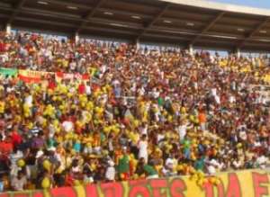 Série C: Sampaio Corrêa coloca ingresso a R$ 10 e espera por ‘caldeirão’