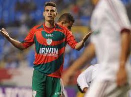 Após virada, Lusa mantém jejum e completa 15 rodadas na degola