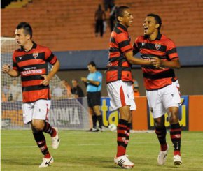 Outro volante? Ponte deve contratar jogador que estava suspenso por doping