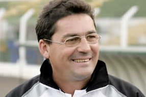 Especialista em acessos, Lelo busca um clube já para o Estadual