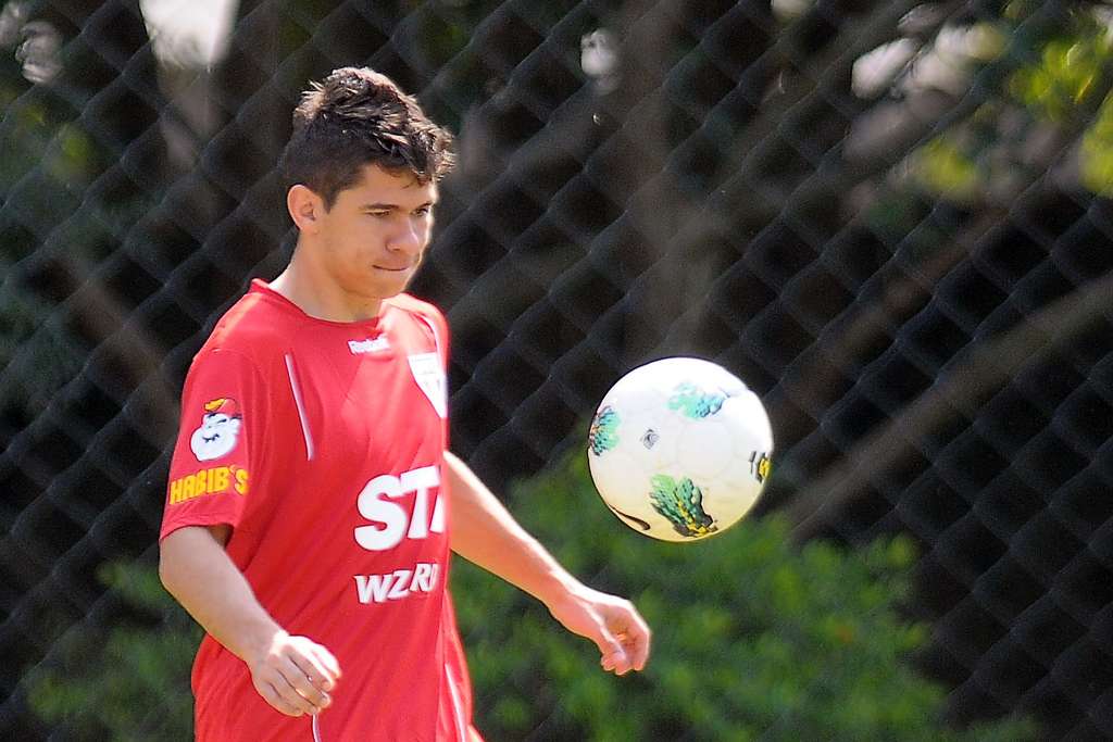 Osvaldo é sacado e reforço fará estreia no time titular no São Paulo