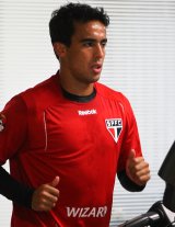 Série de vitórias traz alívio e confiança, diz meia do São Paulo