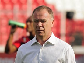 ‘Triste’ com saída de Mano, Flamengo busca 4.º técnico no ano