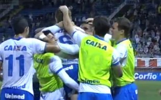 Joinville 1 x 2 Avaí – Pênalti perdido e falha da zaga dão vitória ao Leão