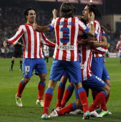 ESPANHOL: Atlético de Madrid mantém 100%  e divide ponta com Barcelona