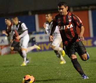 Blog do Ari: Se a Ponte não sabe finalizar, não pode reclamar da derrota no Paraná