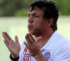 Sondado por clubes do exterior, Rogério Lourenço não descarta ficar no Brasil