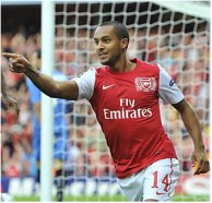 Inglês: Atacante do Arsenal passará por cirurgia e desfalca seleção