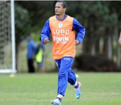 Meia espera que Lusa embale após vitória heroica no Sul