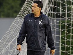 Santos x Náutico- Timbu luta contra recorde negativo