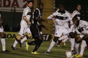 Figueirense 2 x 1 Ceará – Em jogo tumultuado, Figueira vira no fim