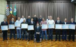 Treinador e fisiologista do XV de Piracicaba são homenageados na Câmara de Vereadores