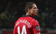 Chicharito marca e Manchester United elimina o Liverpool na Taça da Liga