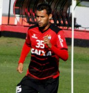 Série B: Atacante quer ver Atlético-GO unido para superar problemas