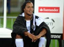 BOMBA! Atlético-MG pode perder Ronaldinho para o Mundial da Fifa