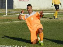 Artilheiro como sempre, Fernando Gaúcho foca no acesso do Atibaia