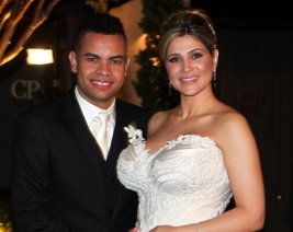 Ex-atacante do Corinthians anuncia segundo filho com ex-panicat