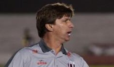 Série B: Oeste já está concentrado perto de Rio Preto e cheio de problemas