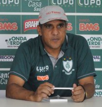 Série B: Após empate em casa, técnico ainda confia no acesso do América-MG