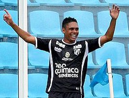 Série B: Dois dias após assinar contrato, ex-Inter se machuca no Ceará