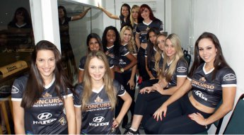 Copa Paulista: Musas do XV de Piracicaba se apresentaram no Barão