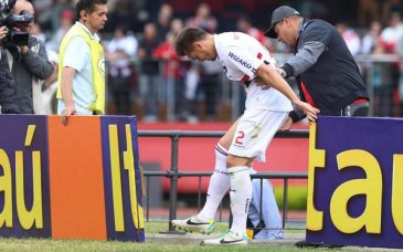 Contundido, zagueiro desfalca São Paulo contra o Santos