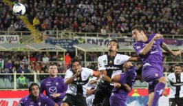 ITALIANO: Parma empata com a Fiorentina no apagar das luzes