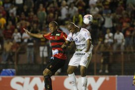 Sport 3 x 2 Joinville – Leão volta ao G4 e canta “Eu voltei, agora é para ficar”