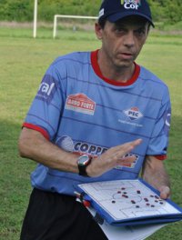 Fernando Tonet está pronto para os novos desafios no futebol