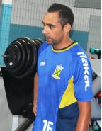 Santo André confirma permanência de dez jogadores para 2014