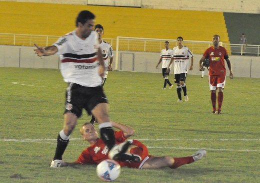 Rio Branco-AC 0 x 2 Santa Cruz – Tricolor faz o necessário e assume ponta da Série C!
