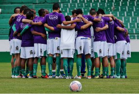 Série C: Guarani deve ter quatro mudanças para decisão em Goiânia