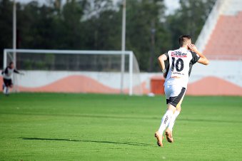 Com meio-campo talentoso, Seleção FI da COPA PAULISTA vem no 4-4-2