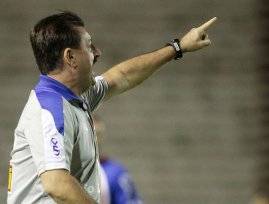 Série B: Desfalques obrigam técnico do Guaratinguetá a fazer mistério na escalação