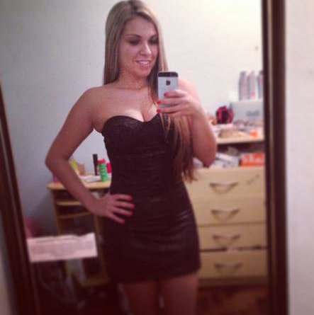 Fila andou! Após largar noiva, Adriano Imperador cai na farra com loira gaúcha