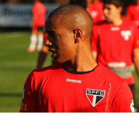 Atacante da base exalta chance e quer sequência no São Paulo