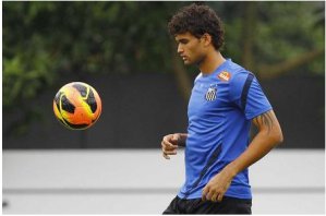 Claudinei escala Santos com 3 atacantes contra Coritiba